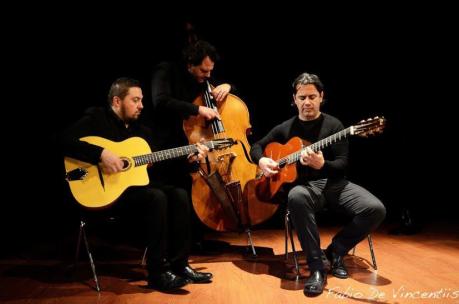 "MEZZANOTTE AL CASTELLO" - Concerto SALVATORE RUSSO GYPSY JAZZ TRIO - "Notte della Cultura - Taranto"