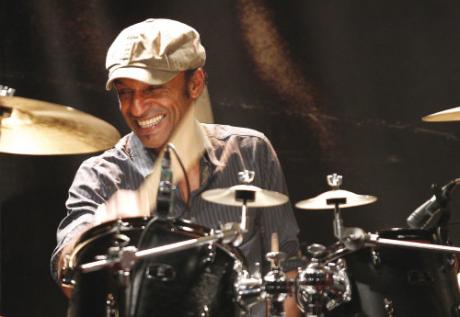 Bari in Jazz: MANU KATCHE QUARTET in concerto
