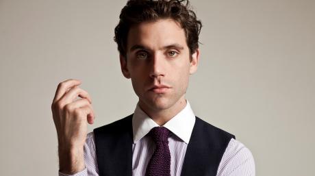 MIKA incontra il pubblico e presenta No Place