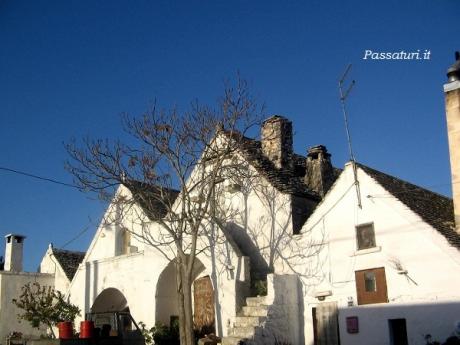 In cerca di Vetusti Trulli e di Lamie Affascinate