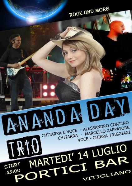 Ananda Day Trio at Portici Bar Vitigliano