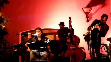 MINO DE SANTIS in concerto