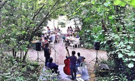 Honululu Swing live