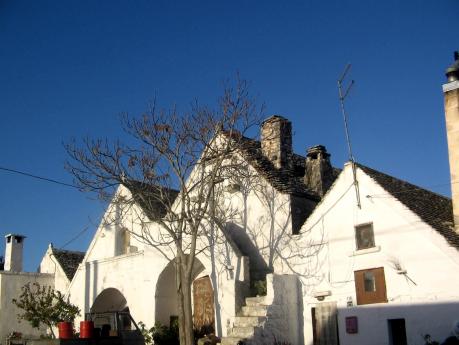 In cerca di Vetusti Trulli e di Lamie Affascinate