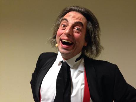 Francesco Scimemi in "Magicomio"