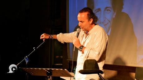 PLATEA D'ESTATE: il 24 agosto "Salvo Gaber", l'omaggio in musica e arte del magistrato Salvatore Cosentino