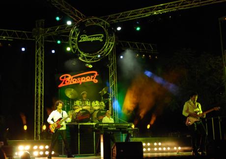 Palasport TRIBUTE BAND DEI POOH