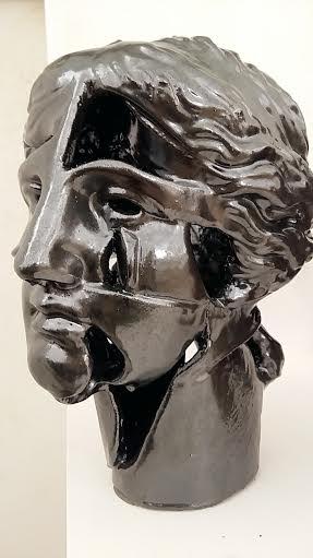 Un’Arte Divina – L’estetismo evocativo nella ceramica di Antonio Landi
