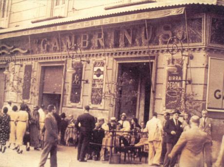 Al centro della città – Un caffè tra passato e futuro