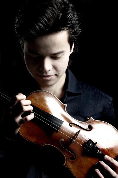 Concerto Sinfonico solista: Roman Kim (violino) dirige il M°Alpesh Chauhan