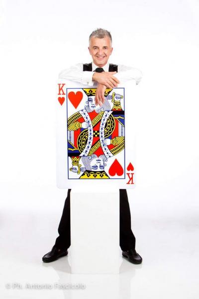 "SERATA MAGICA" alla "FONTE DELLE MUSE" con il Mago "MAX Massimiliano BARILE"