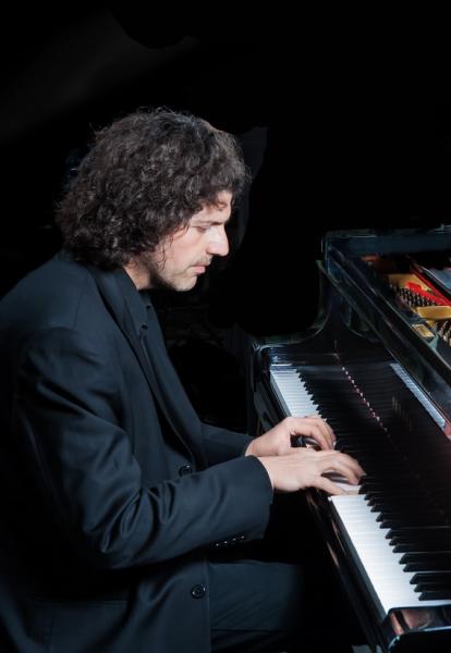 Rassegna musicale La Musica Spiegata. Primo appuntamento con Massimiliano Conte: Skrjabin profeta dell’estasi, recital pianistico per il centenario della morte del compositore russo