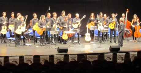 ORCHESTRA  DI  CHITARRE  DE  FALLA : "I Capolavori della Musica Napoletana e Spagnola"
