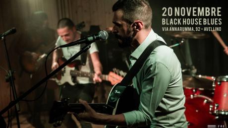 Danamaste al Black House Blues