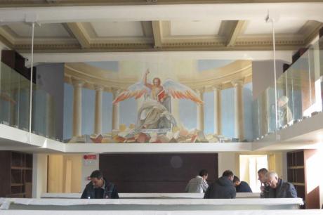 Un grande dipinto dell’artista Maria Bonaduce per la nuova Biblioteca del Pontificio Seminario Regionale di Puglia.