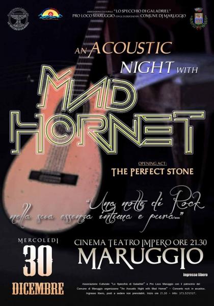 An acoustic night with Mad Hornet