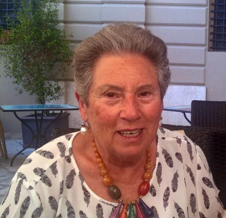 Carmela Vincenti Legge Maria D’Apolito
