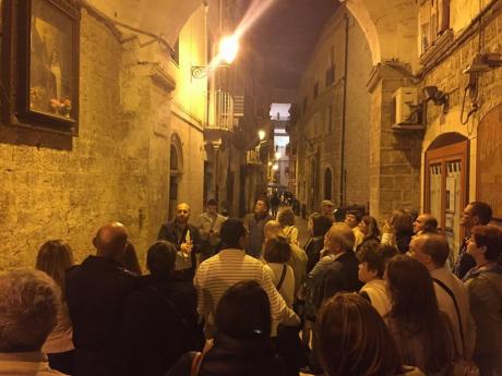 Edicole Votive: tra sacro e profano