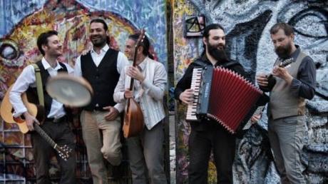 Evì Evàn Live a Porto Petraio