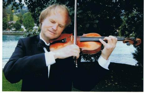 Il violino di Alexandre Dubach con l’Orchestra ICO “Magna Grecia”