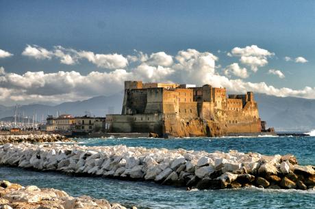 Mani e Vulcani presenta Palazzo Reale per i più piccoli e visita ai casali di Napoli