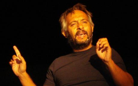 Rassegna Teatrale 2016 Odv Kairòs presenta Il Grigio di Giorgio Gaber con Salvatore Della Villa, domenica 14 febbraio 20.00
