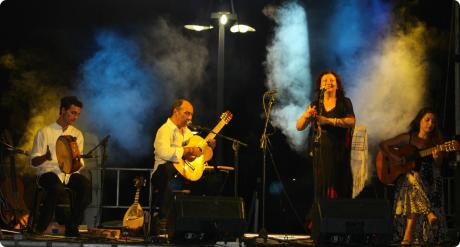 Napolinaria in concerto con il recital "Oje vita oje vita mia"