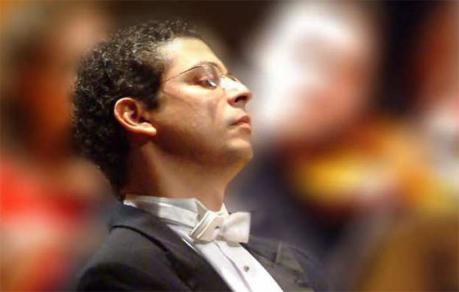 Leonel Morales in concerto