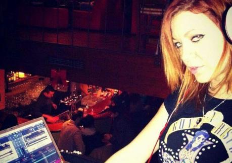 17 MARZO HEY HO LET'S GO! Rock Dj-Set  al Tripudium Pub di  Trepuzzi
