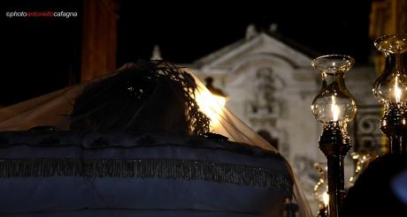 "CHIAROSCURI DI PASSIONE" la Settimana Santa tarantina mostra fotografica