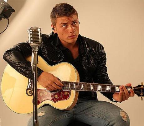 Simone Pastore Acoustic Duo