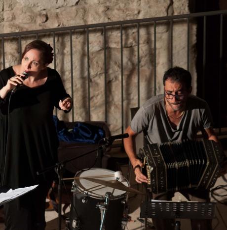 Dos Voces: Daniele Di Bonaventura & Connie Valentini
