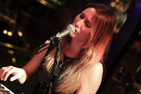 Al Ueffilo Friday Night Carmen Montagna & The Acoustic Box Band