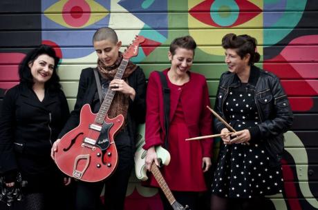 Female Trouble Band  presentano “Pop-up Rock ‘n’ Roll”