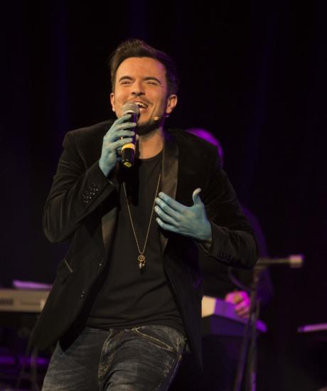 Il successo  di UanemaLive sbarca a Casalnuovo