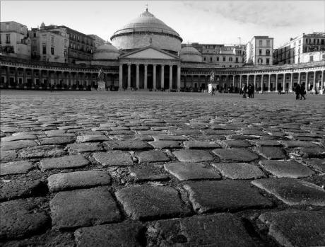 Maggio dei Monumenti 2016 – LA STORIA DI UN REGNO, passeggiata tra i fasti borbonici