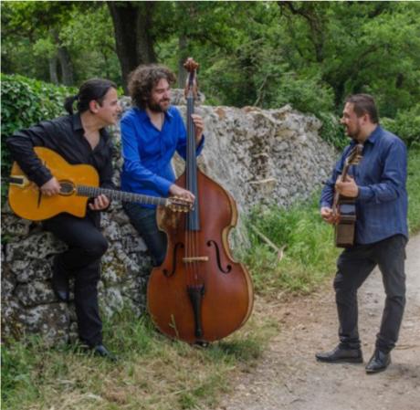 La domenica del “Gypsy Jazz Trio” di Salvatore Russo