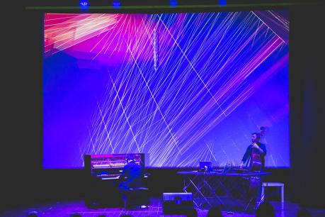 KODEX Live