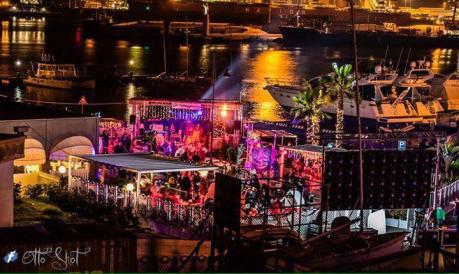 Il venerdì è VINTAGE NIGHT al MOLETTO