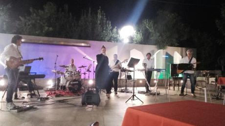 MINA tribute live con i "MINAMANTI"