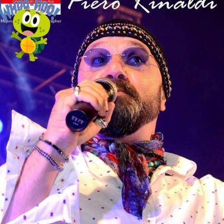 Dopo i tanti concerti estivi la prima tappa invernale a Bari alla FONTE DELLE MUSE di PIERO RINALDI con la sua Cover Band di "LUCIO DALLA"