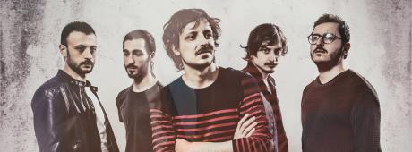 Live music, dancefloor, body art: il sabato del Dejavu'