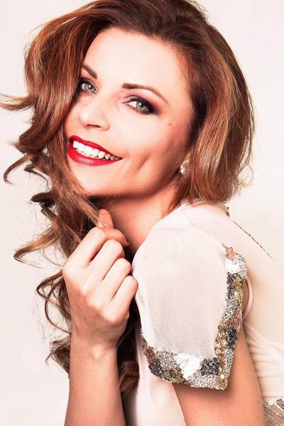 L’attrice Tiziana De Giacomo sarà nel cast dello spettacolo Zappatore in scena al Teatro Trianon di Napoli dal 4 gennaio 2017