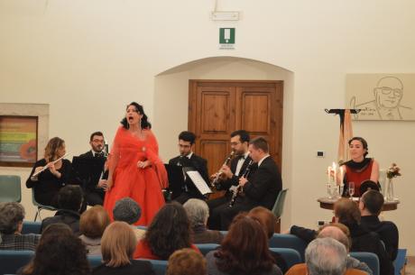 "La Traviata" Il Musi-Racconto in scena l'Ensemble Lirico - Strumentale "I Nuovi Musici"