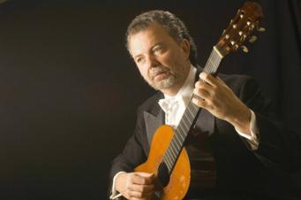 Manuel Barrueco in concerto