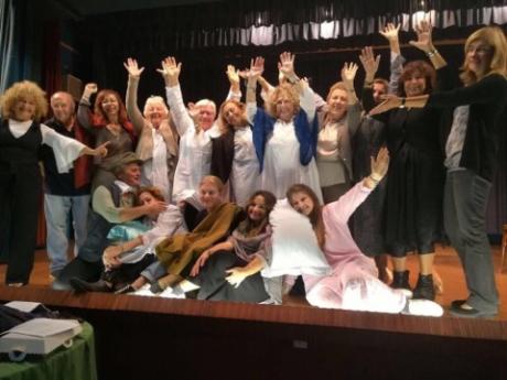 Teatro & solidarietà. La Compagnia Amiche della Piazzetta Al Denzi per Open