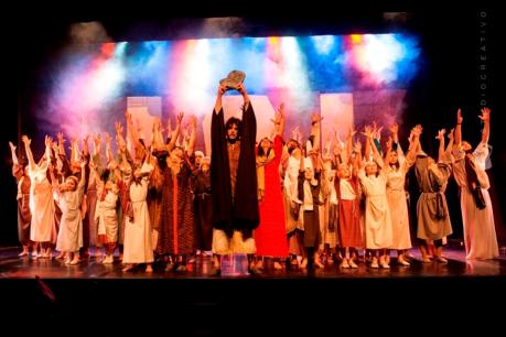 A Teatro con Megghi: raccolti oltre 6mila euro per l'Ail Salerno