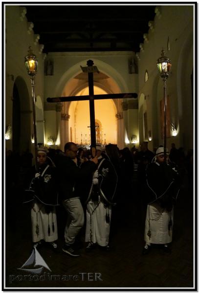 "'A Forore": processione penitenziale a mezzanotte del Mercoledì delle Ceneri (inizio della Quaresima)