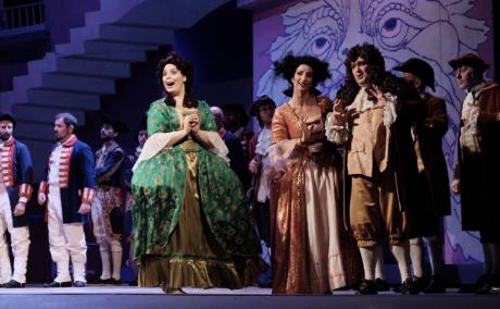 Opera in Puglia 2018. Ultima tappa per "La Cenerentola" di Gioachino Rossini che chiude il circuito regionale, sabato 19 maggio alle ore 20.30 al Teatro Curci di Barletta.