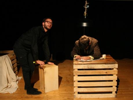 La speranza in un sogno: al Teatro Don Sturzo va in scena il dramma dell’emigrazione